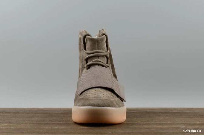 Brown Light BY2456 Boost Yeezy 750 adidas 0727